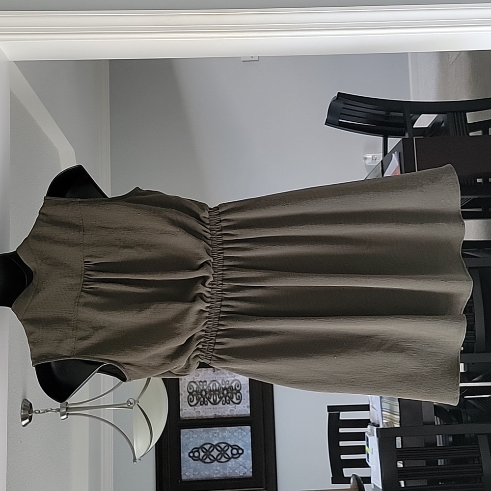 Army green summer dress - Picture 5 of 11